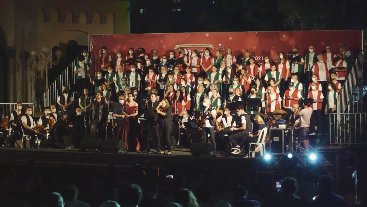 Espetáculo Natal de Encantos com Orquestra e Grande Coro acontece neste fim de semana em Navegantes