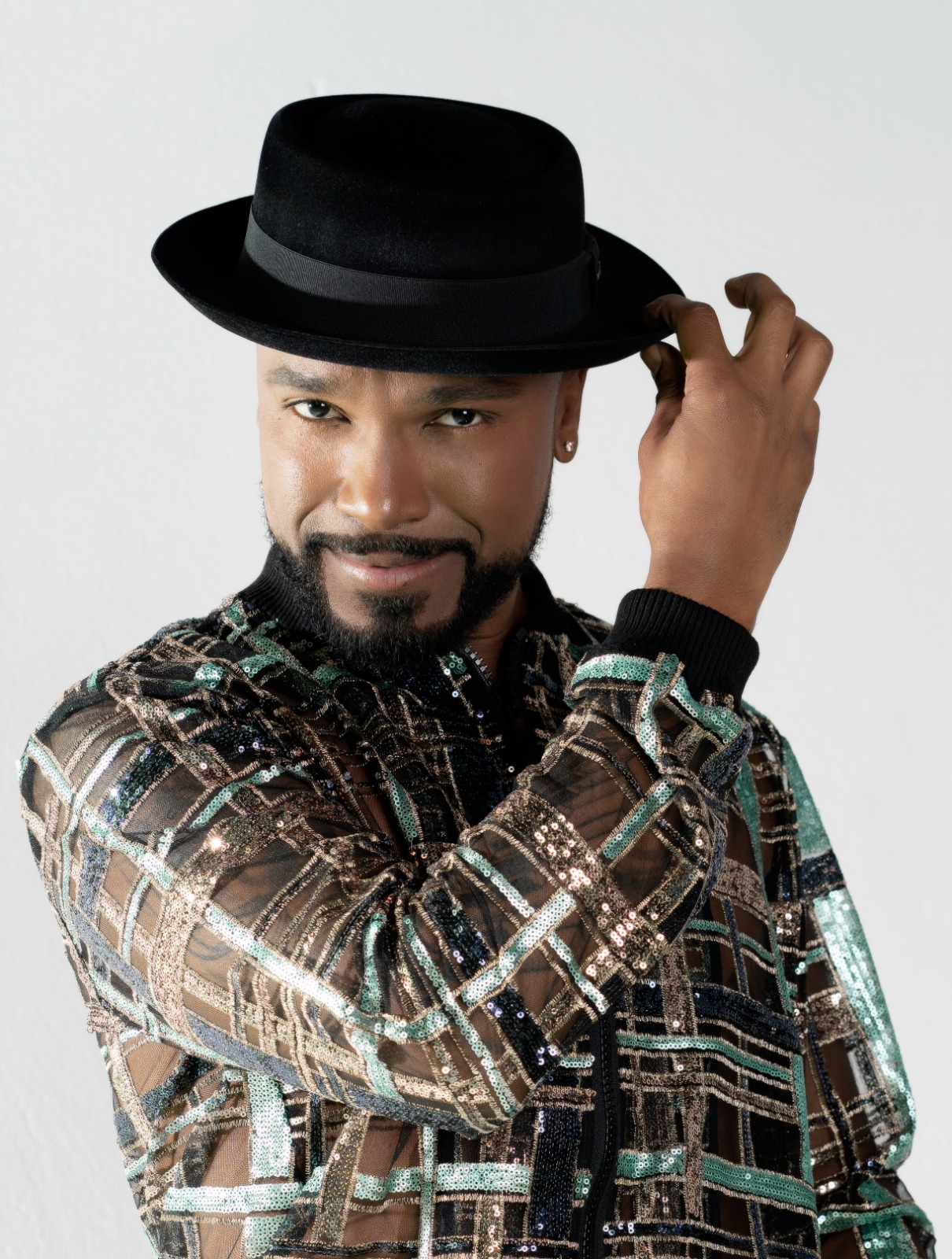 Alexandre Pires estará em BC na sexta de Carnaval