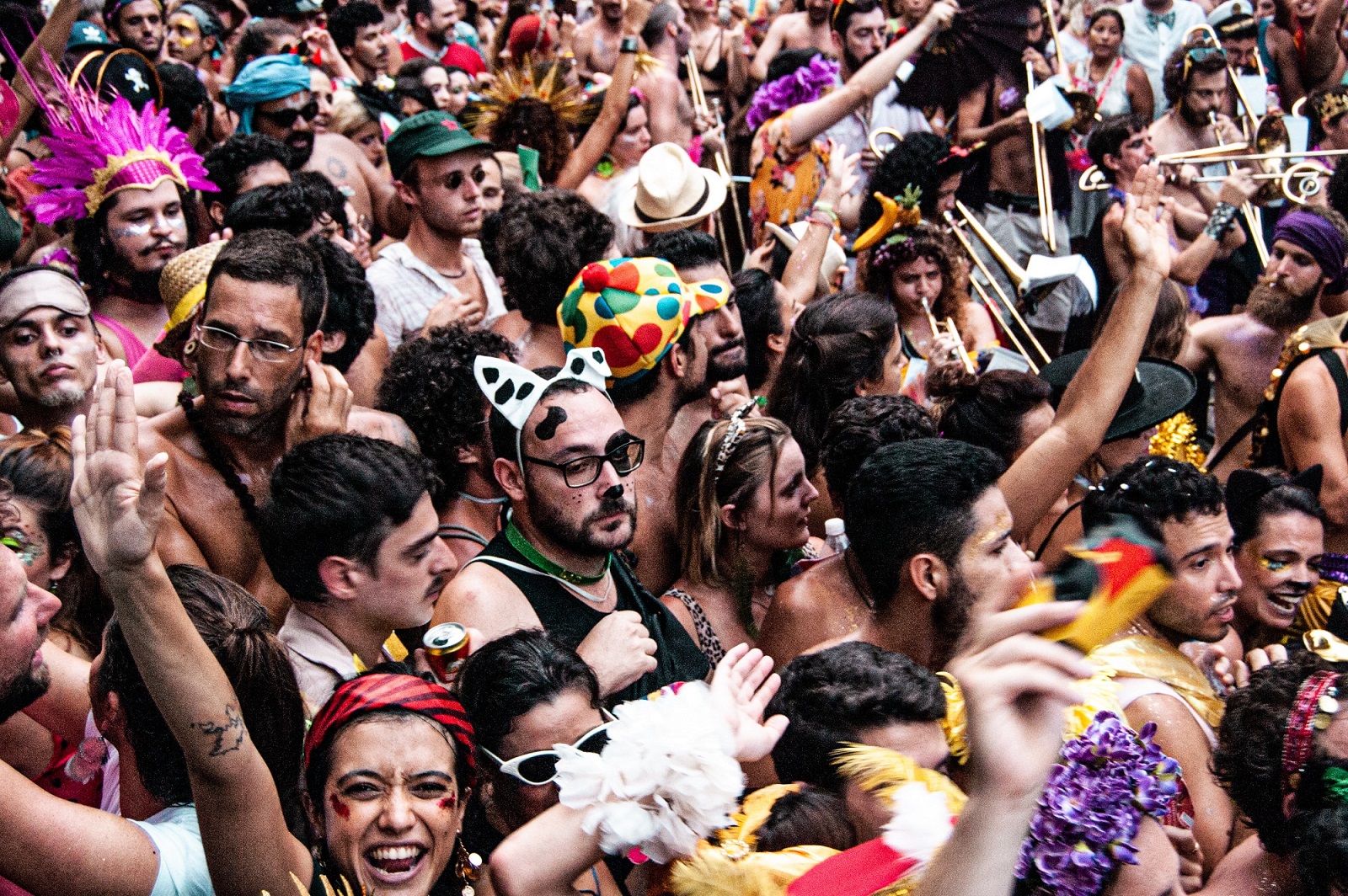 Edital aberto para credenciamento de apresentações de Carnaval em Itajaí