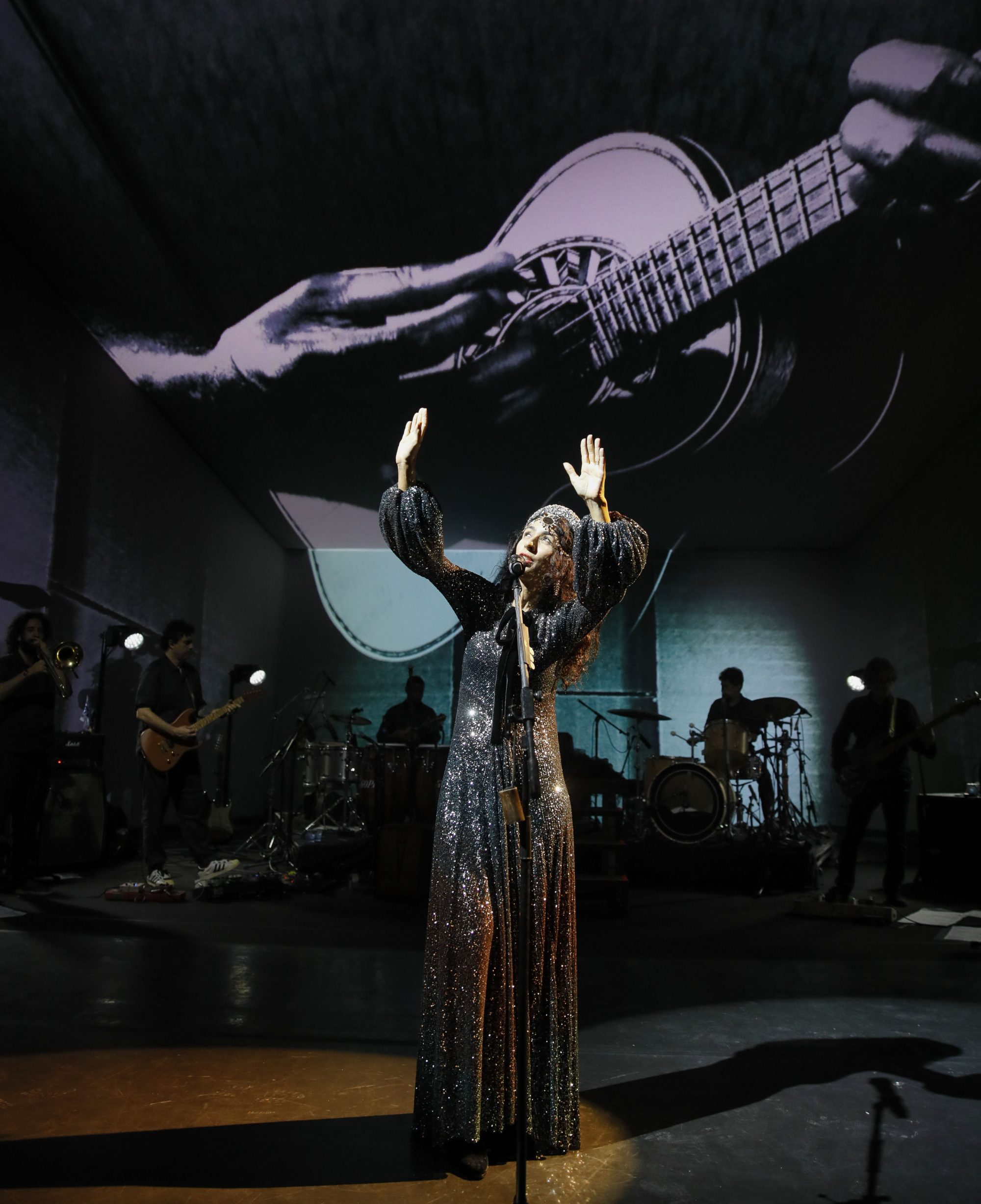 Marisa Monte faz show em SC no próximo sábado (14)
