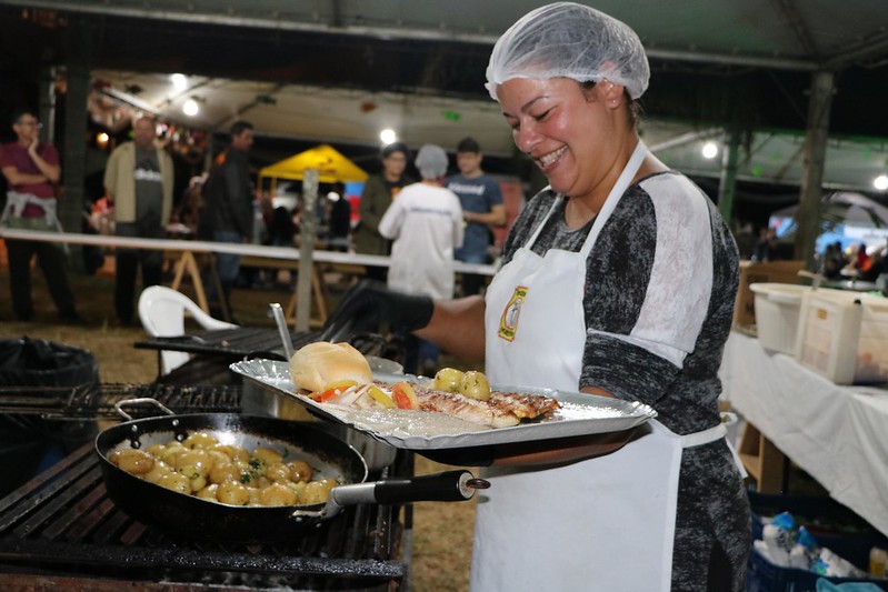 12ª Festa da Tainha terá apresentações musicais, de dança e arte circense