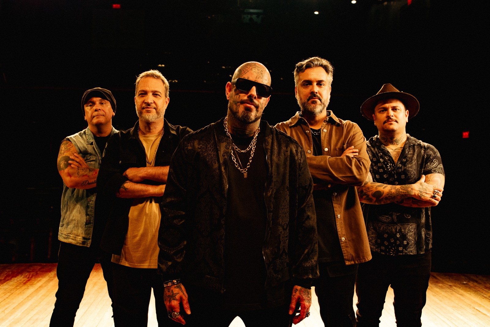 Detonautas celebra 20 anos do primeiro disco em Curitiba