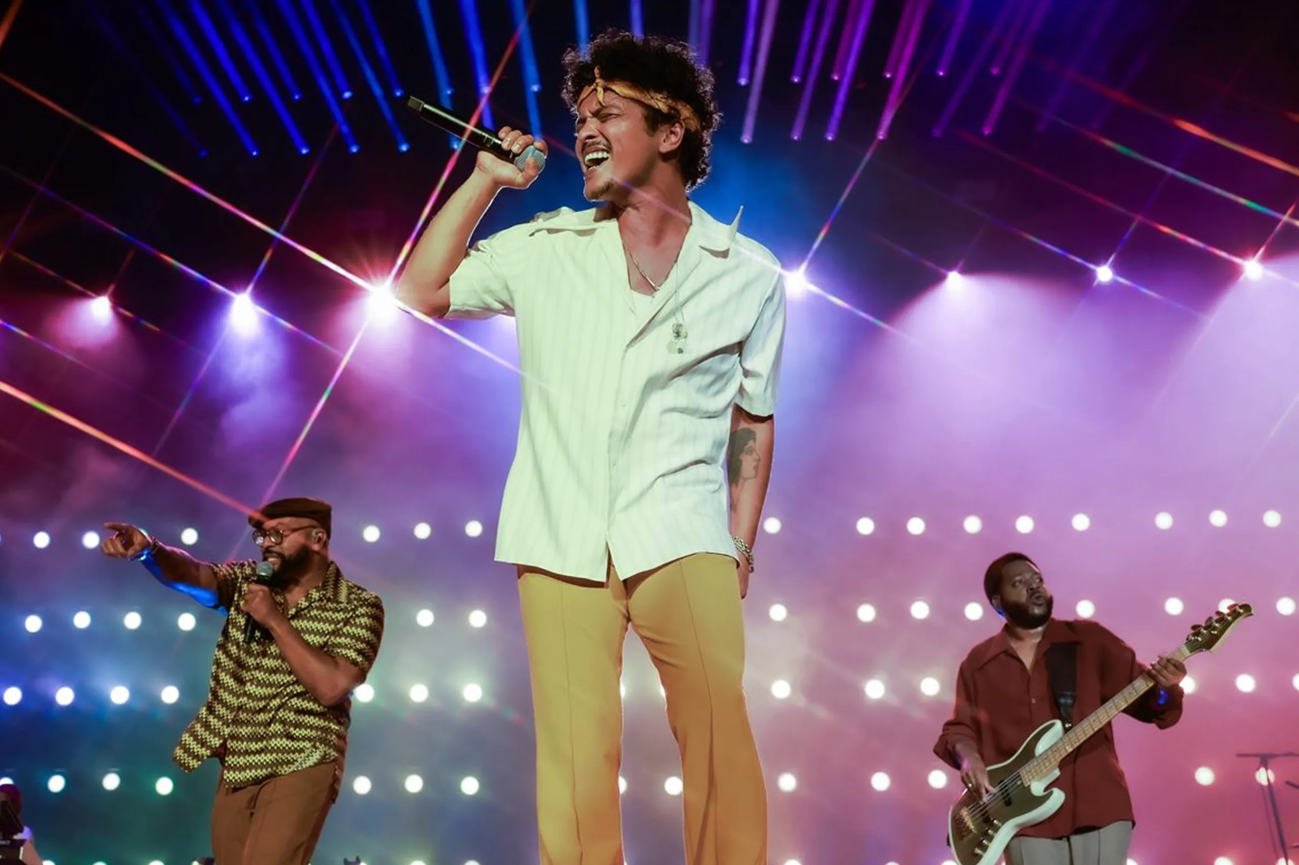 Bruno Mars em Curitiba: pré-venda de ingressos começa nesta terça-feira (21)
