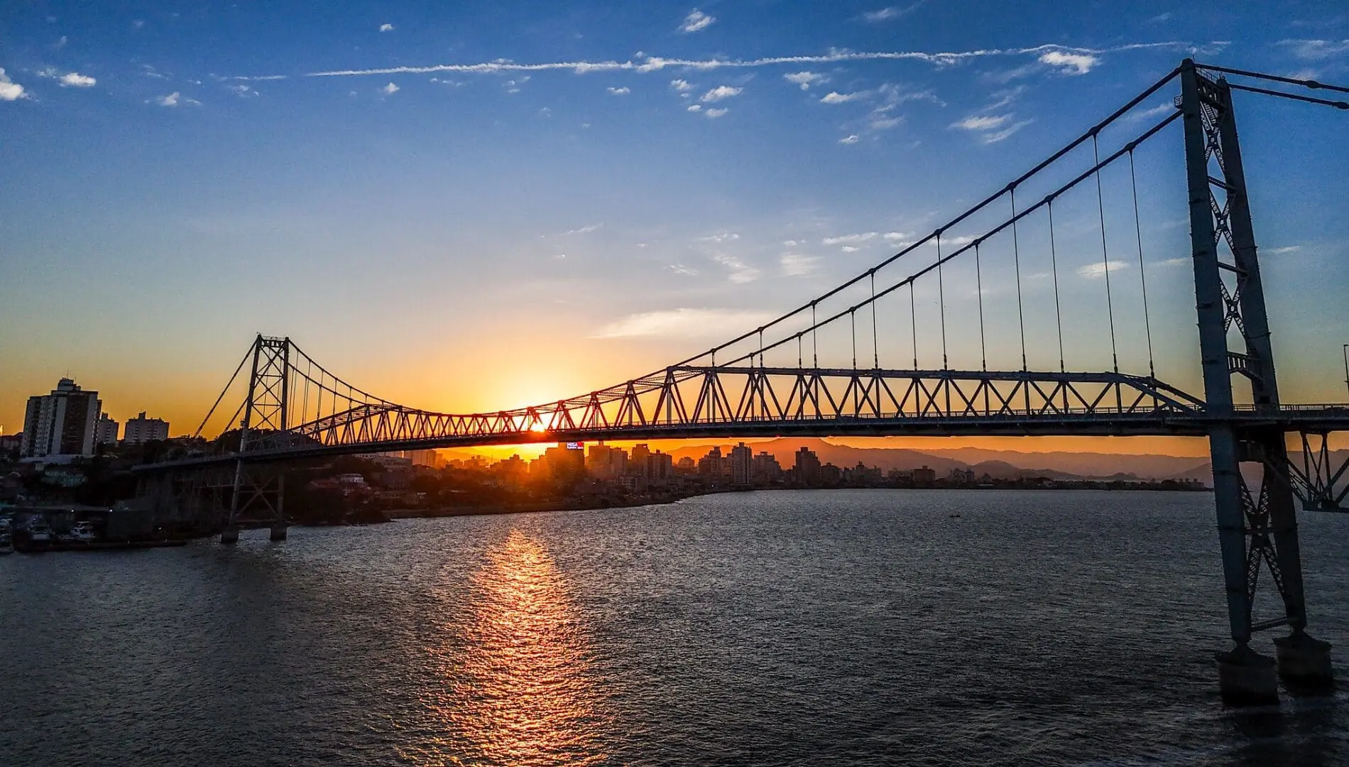 Ponte Hercílio Luz celebra os 100 anos com vasta programação cultural