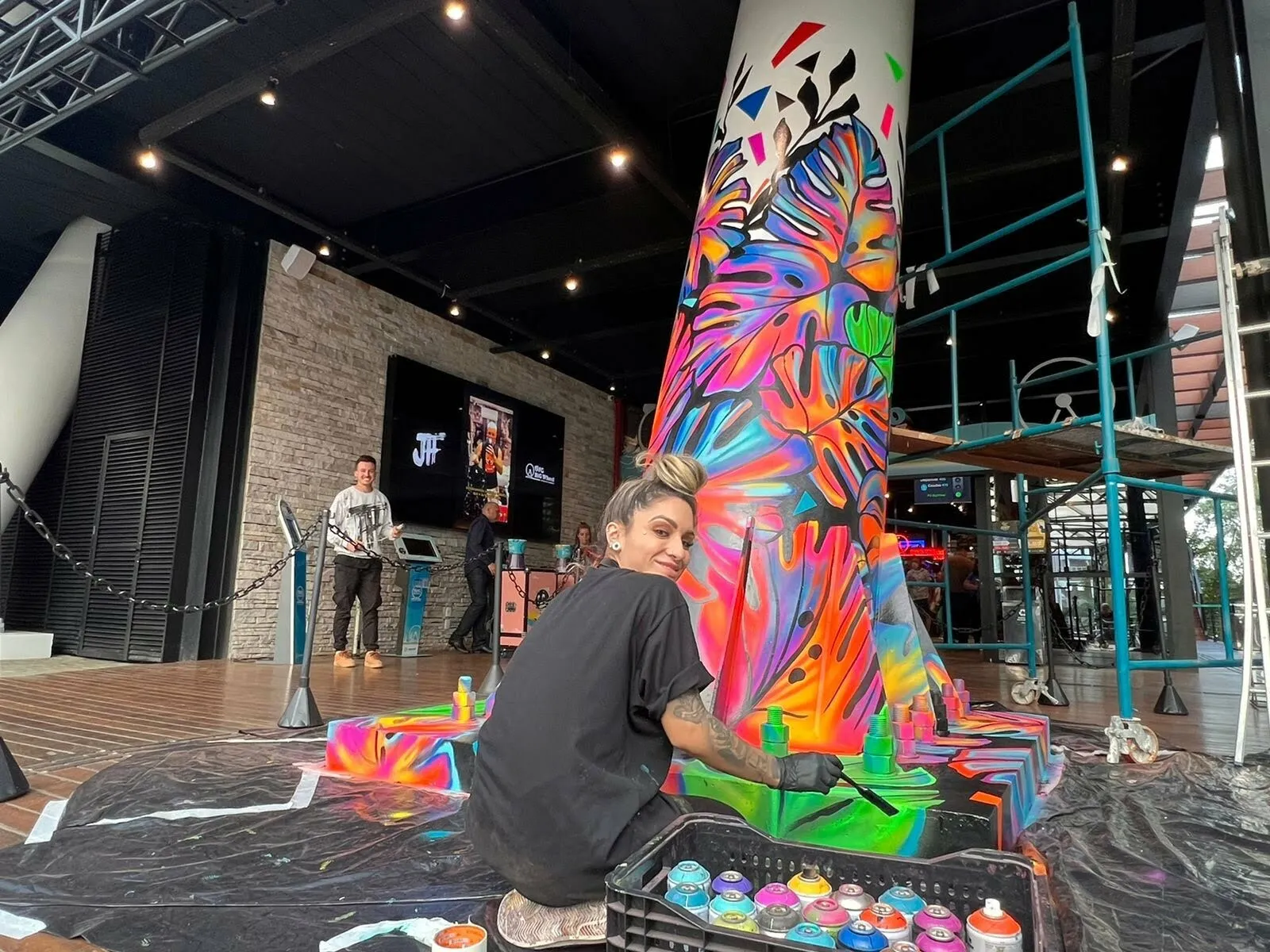 Arte e música ao vivo: Juliana Fochesato e Senhor Gris são atrações do 1º Gastro Rock Festival