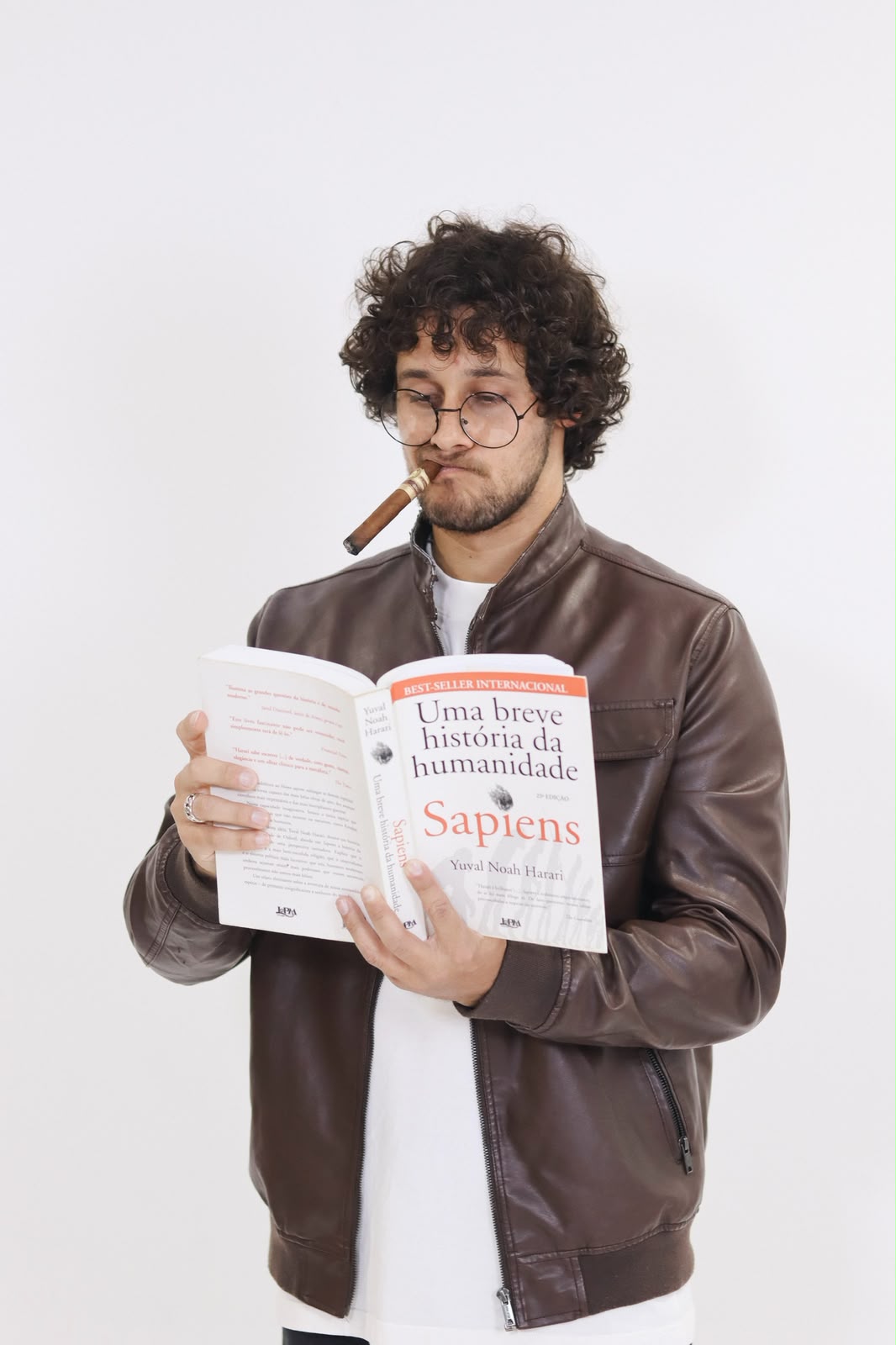 Humorista Jorge Gastaldi, indicado ao Prêmio iBest, apresenta o show de stand-up em Itajaí