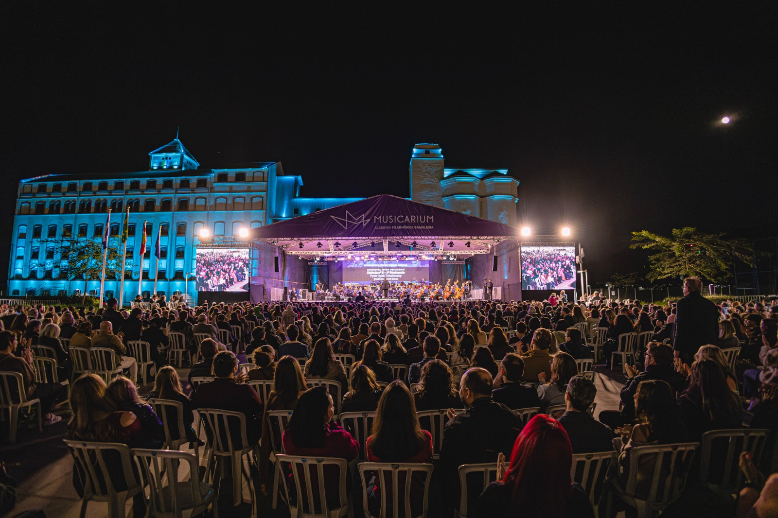 Musicarium In Concert realiza concerto gratuito com superprodução no Moinho Joinville