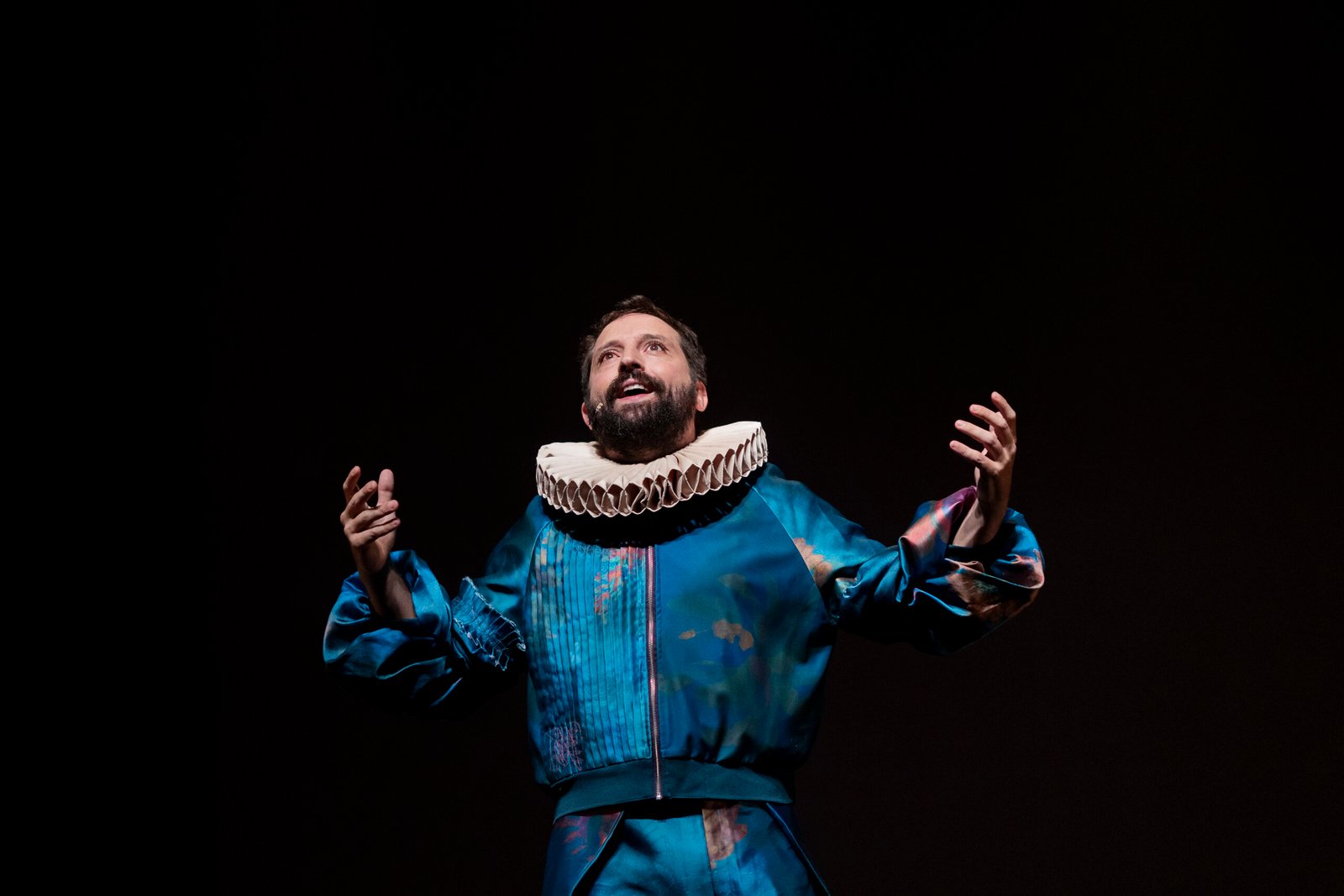 O Céu da Língua: Espetáculo com Gregório Duvivier volta a Florianópolis em novembro